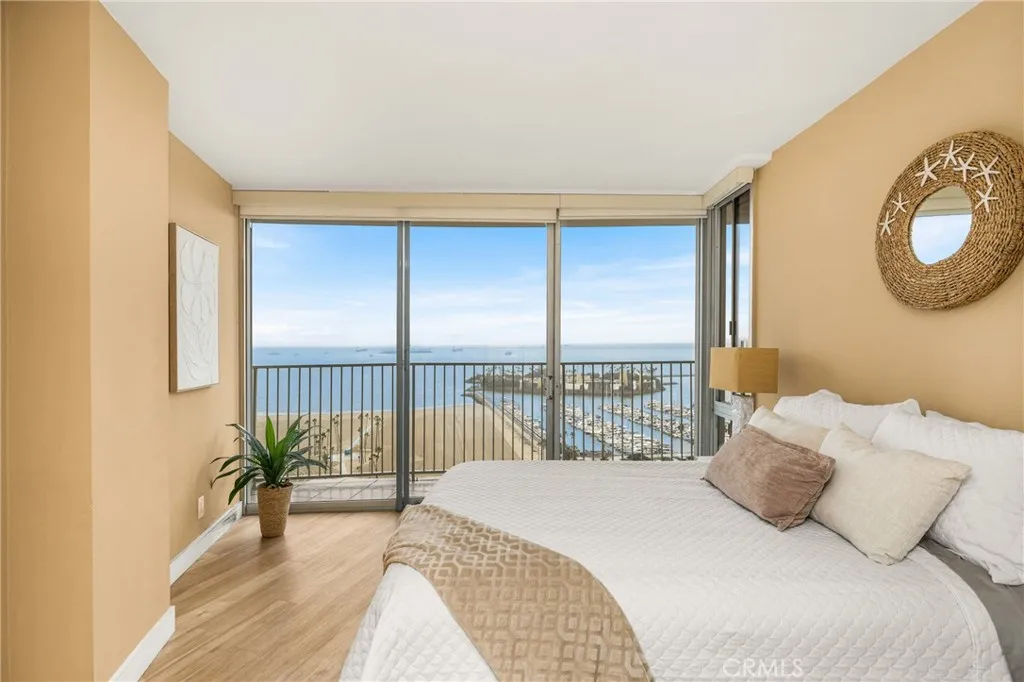 700 E Ocean 2406, Long Beach, California 90802 home-pic-25
