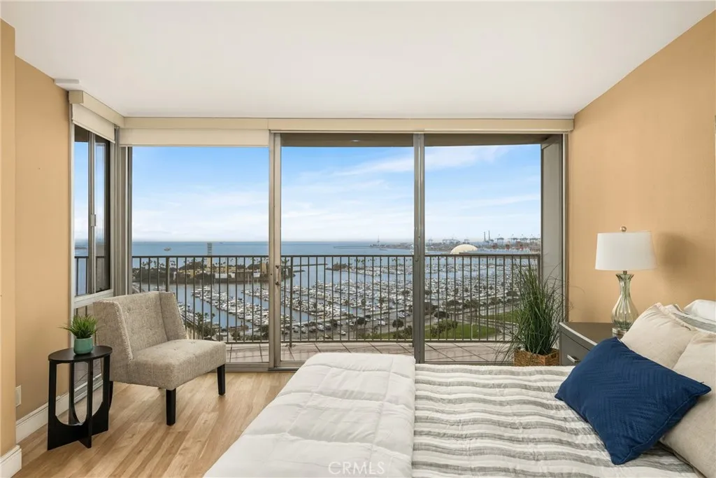 700 E Ocean 2406, Long Beach, California 90802 home-pic-32