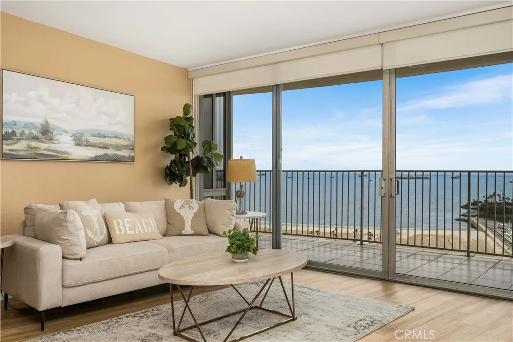 700 E Ocean 2406, Long Beach, California 90802 home-pic-10