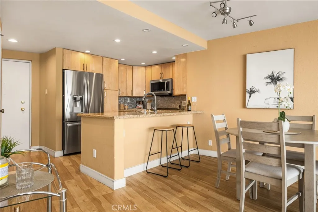700 E Ocean 2406, Long Beach, California 90802 home-pic-17