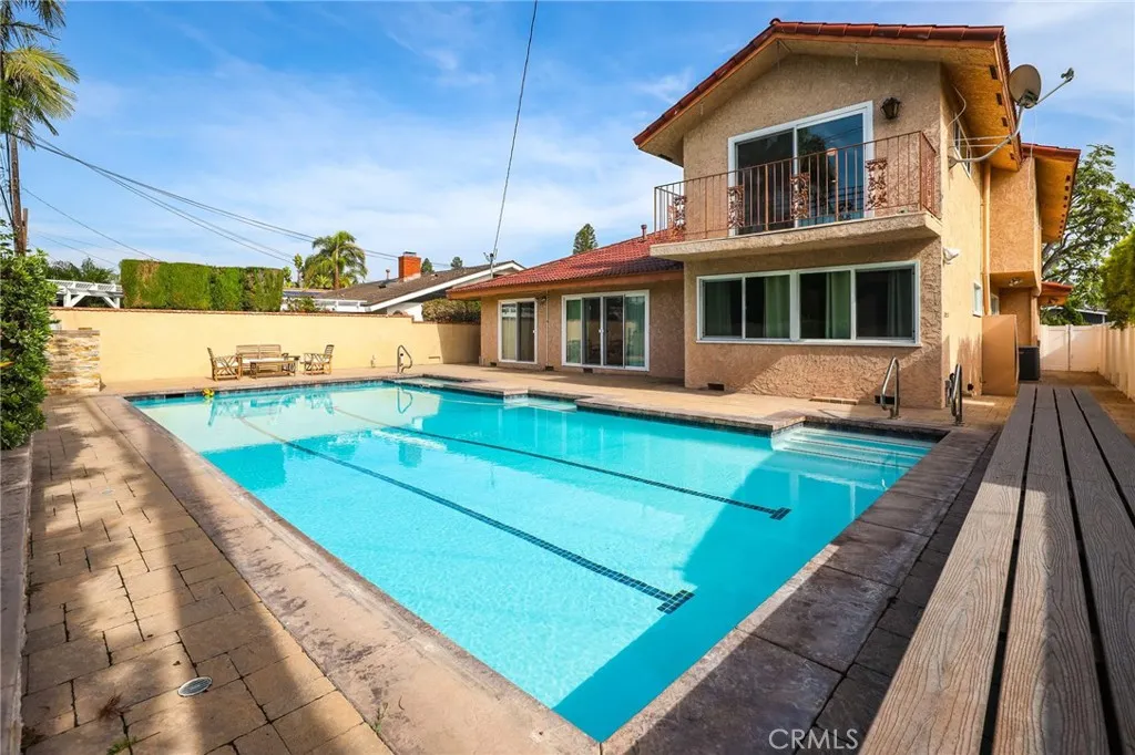 451 Margo, Long Beach, California 90803 home-pic-56