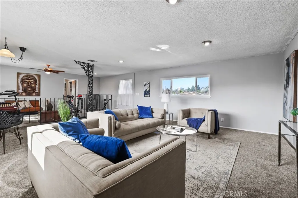 451 Margo, Long Beach, California 90803 home-pic-37