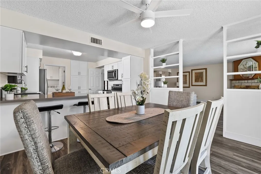 451 Margo, Long Beach, California 90803 home-pic-14