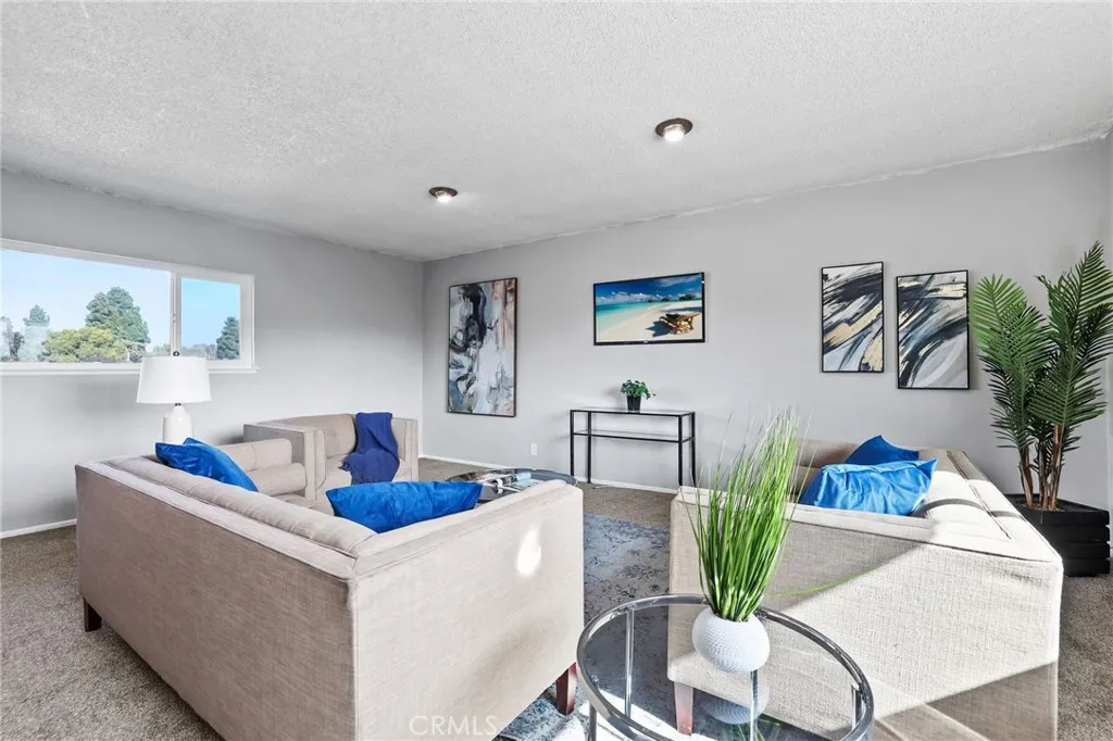 451 Margo, Long Beach, California 90803 home-pic-36