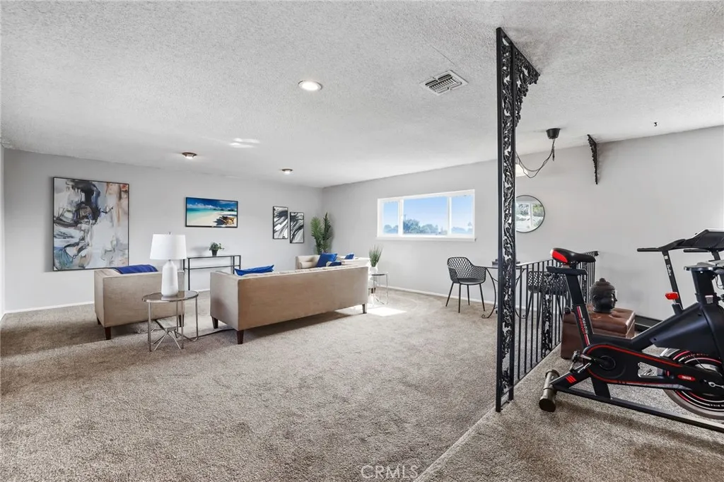 451 Margo, Long Beach, California 90803 home-pic-34
