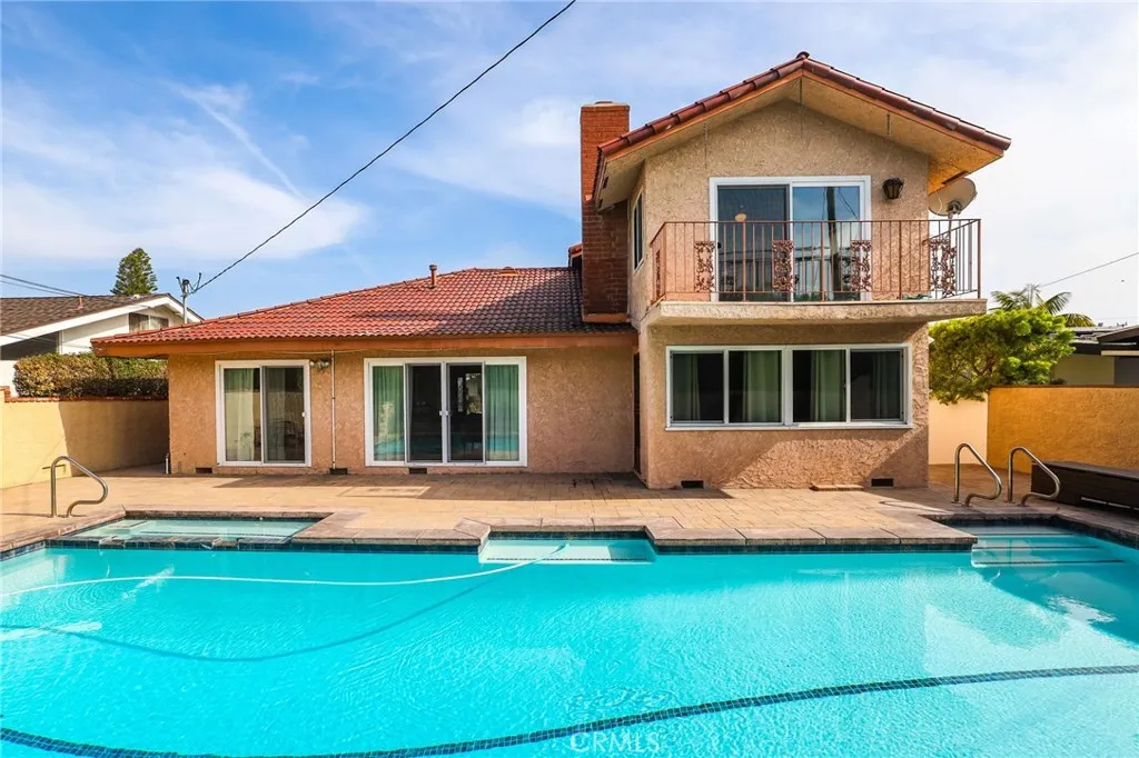 451 Margo, Long Beach, California 90803 home-pic-57