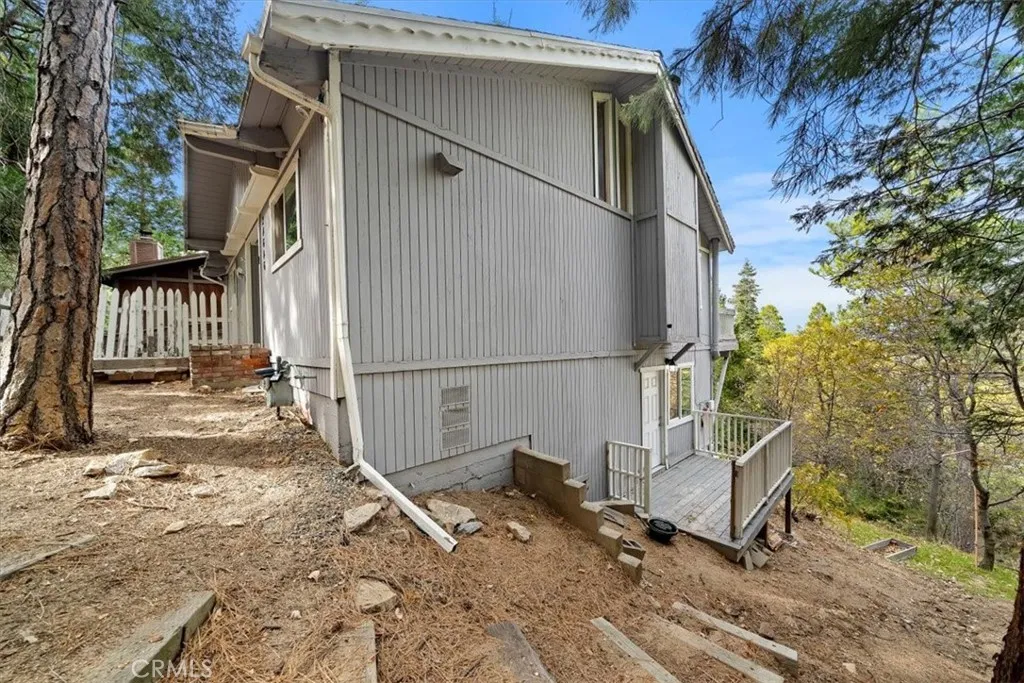 24646 Lake Gregory, Crestline, California 92325 home-pic-23