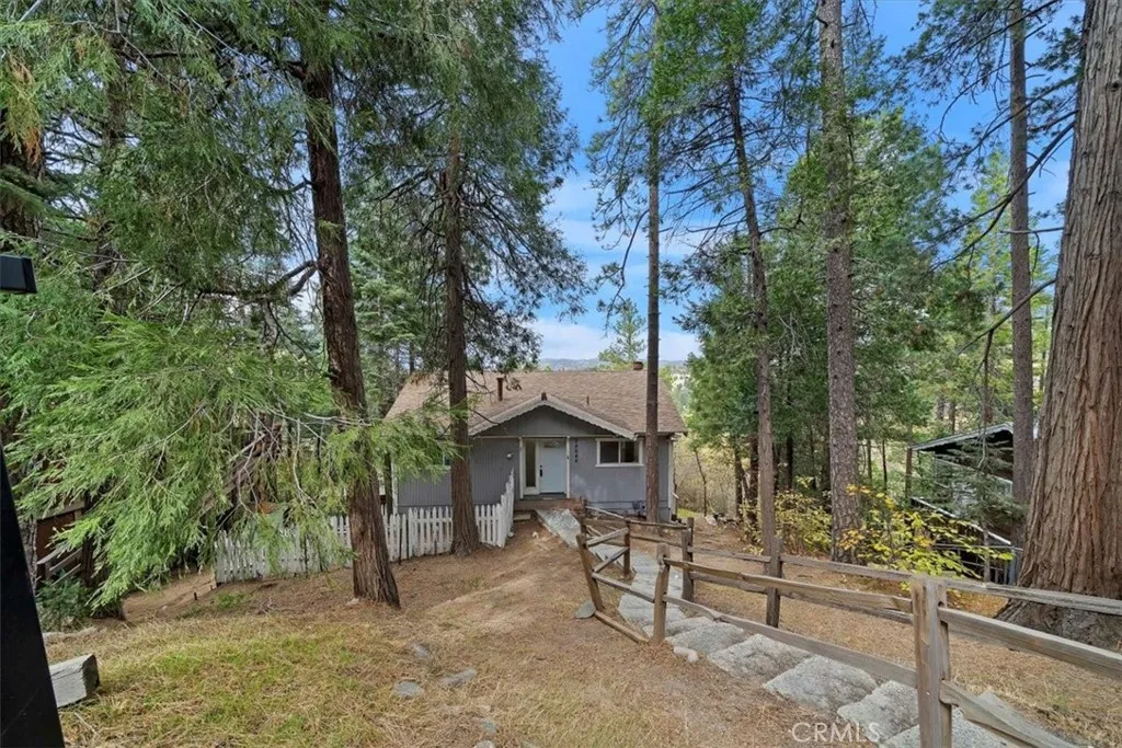 24646 Lake Gregory, Crestline, California 92325 home-pic-34