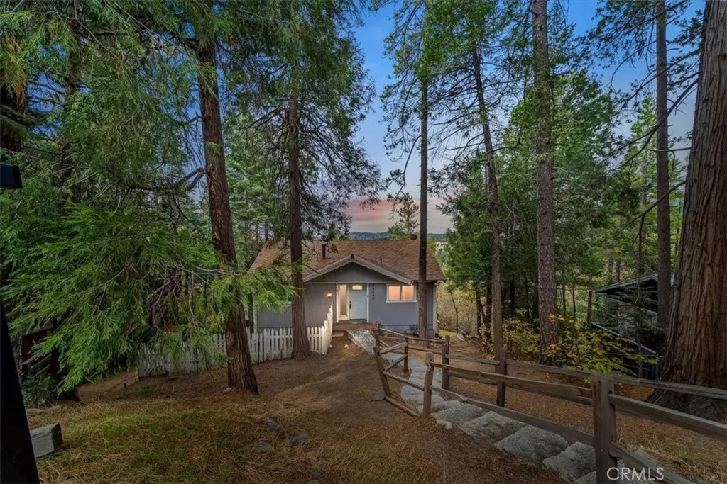 24646 Lake Gregory, Crestline, California 92325 home-pic-0
