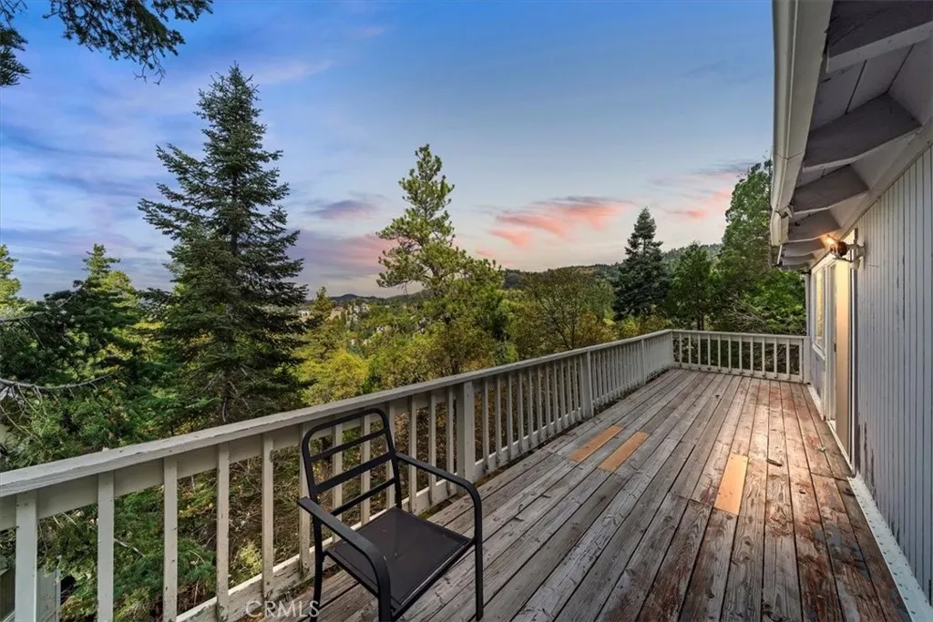 24646 Lake Gregory, Crestline, California 92325 home-pic-1