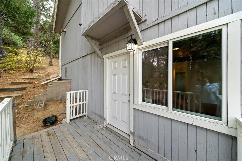 24646 Lake Gregory, Crestline, California 92325 home-pic-24
