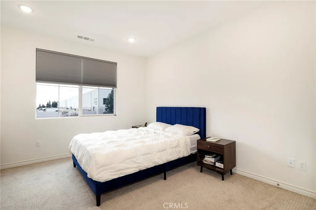 1380 Vigilant, Carson, California 90746 home-pic-19