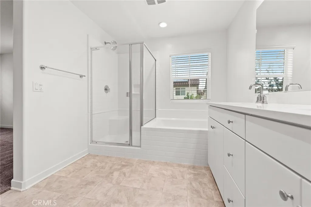 12682 Ironstone, Moreno Valley, California 92555 home-pic-24