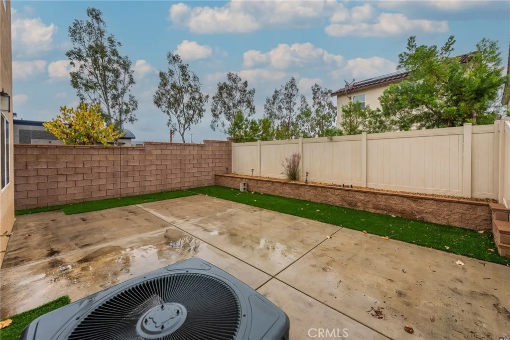 12682 Ironstone, Moreno Valley, California 92555 home-pic-26