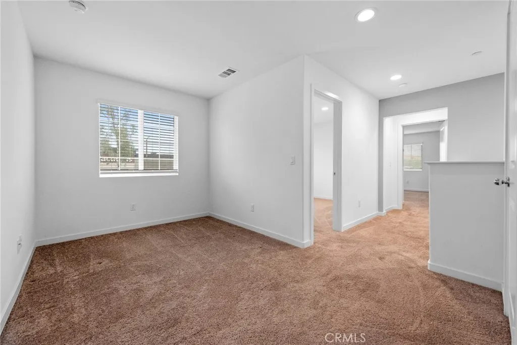 12682 Ironstone, Moreno Valley, California 92555 home-pic-17