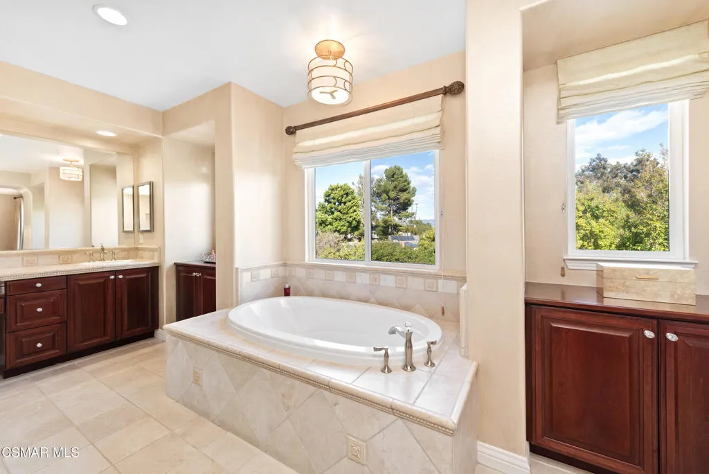 6321 Beta Ct, Citrus Heights, CA 95621 home-pic-17