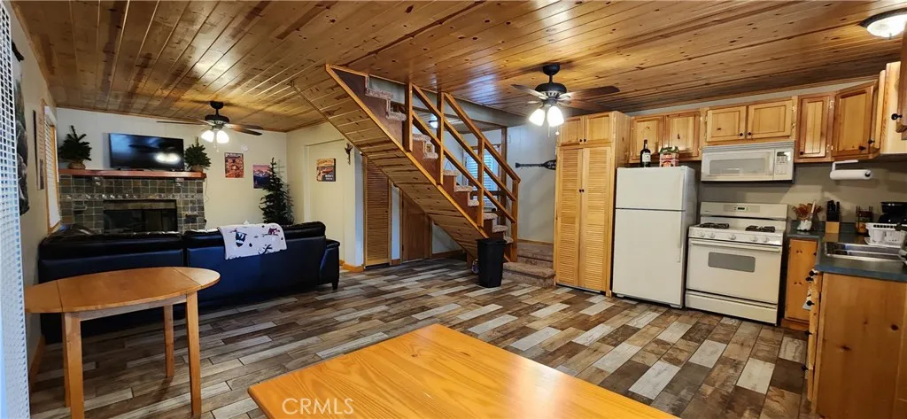 822 W Country Club, Big Bear City, California 92314