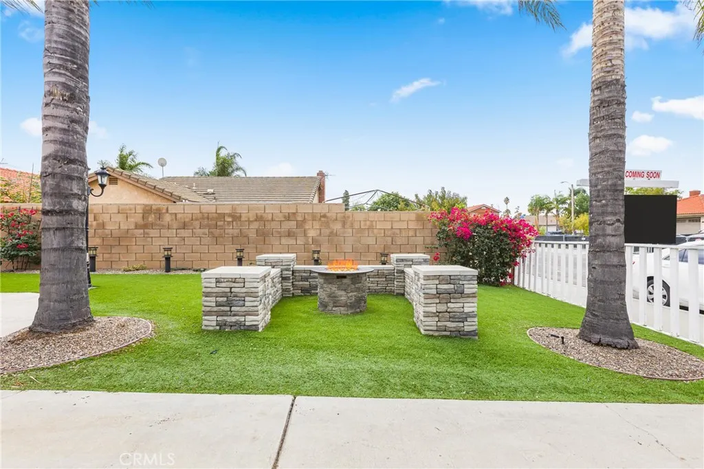 1829 Springtree, Perris, California 92571 home-pic-1