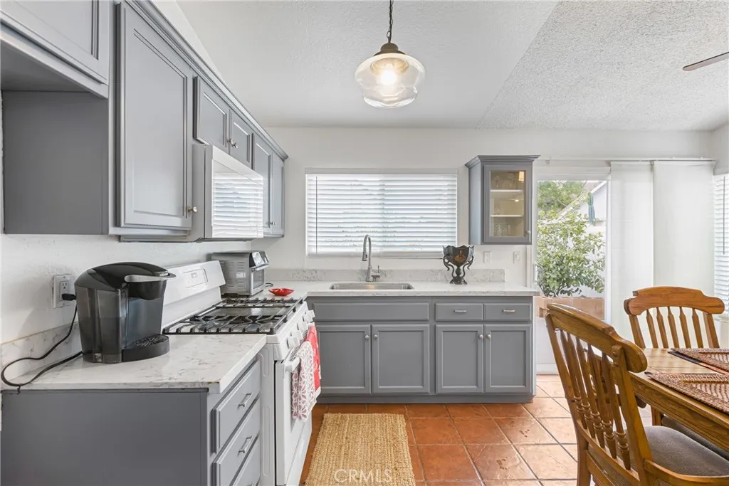 1829 Springtree, Perris, California 92571 home-pic-8