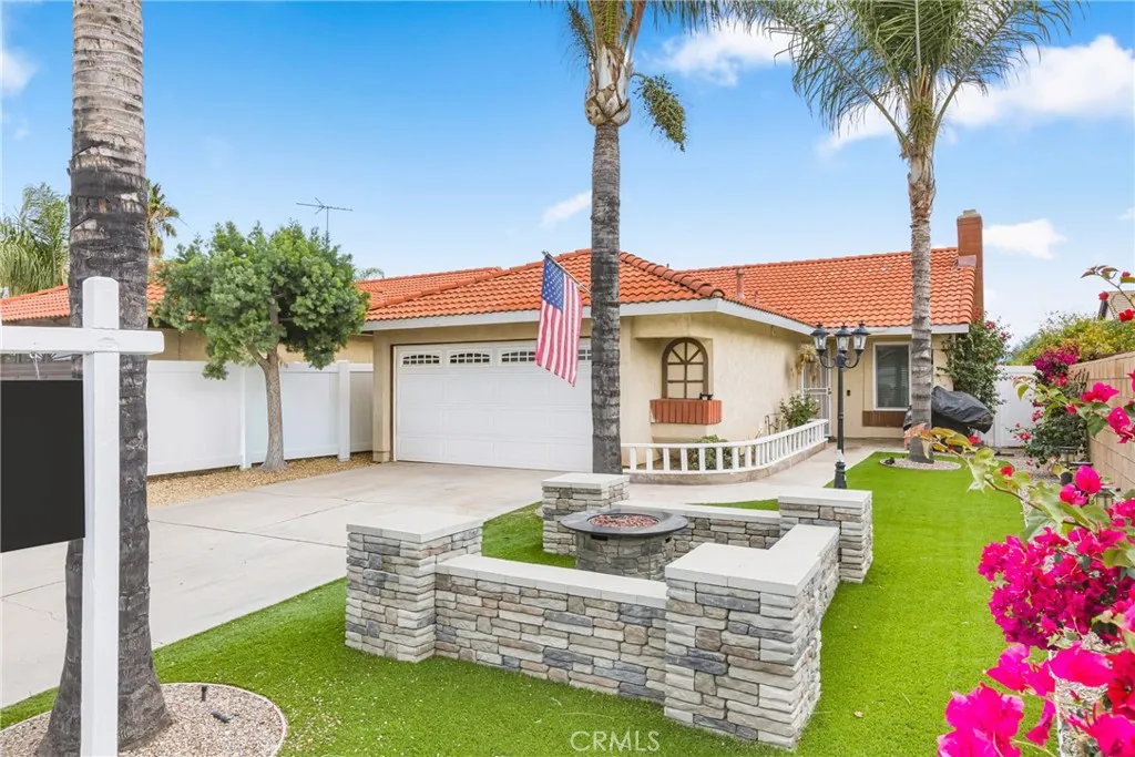 1829 Springtree, Perris, California 92571 home-pic-0