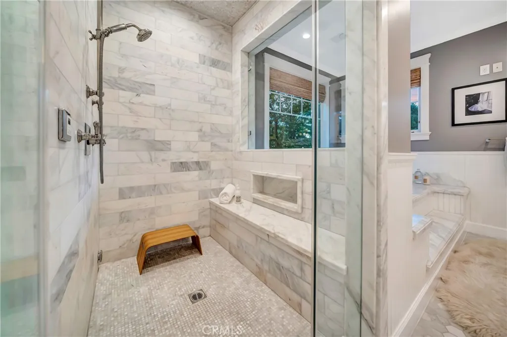 4821 Oak Park, Encino, California 91316 home-pic-35