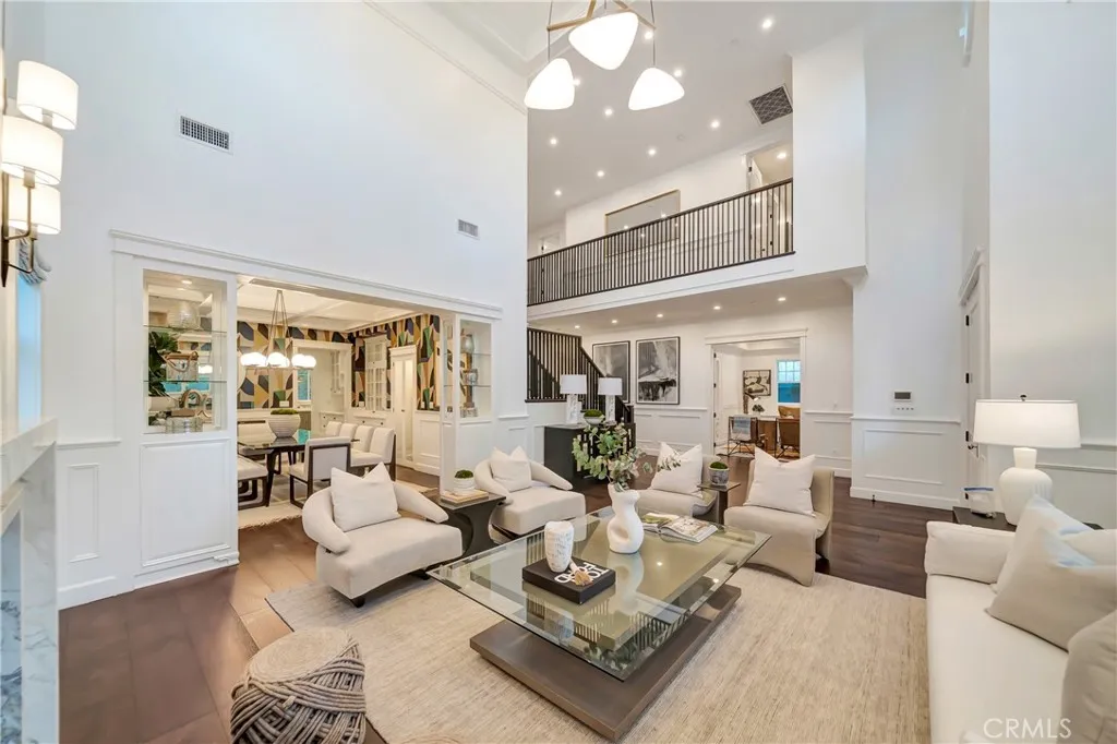 4821 Oak Park, Encino, California 91316 home-pic-7