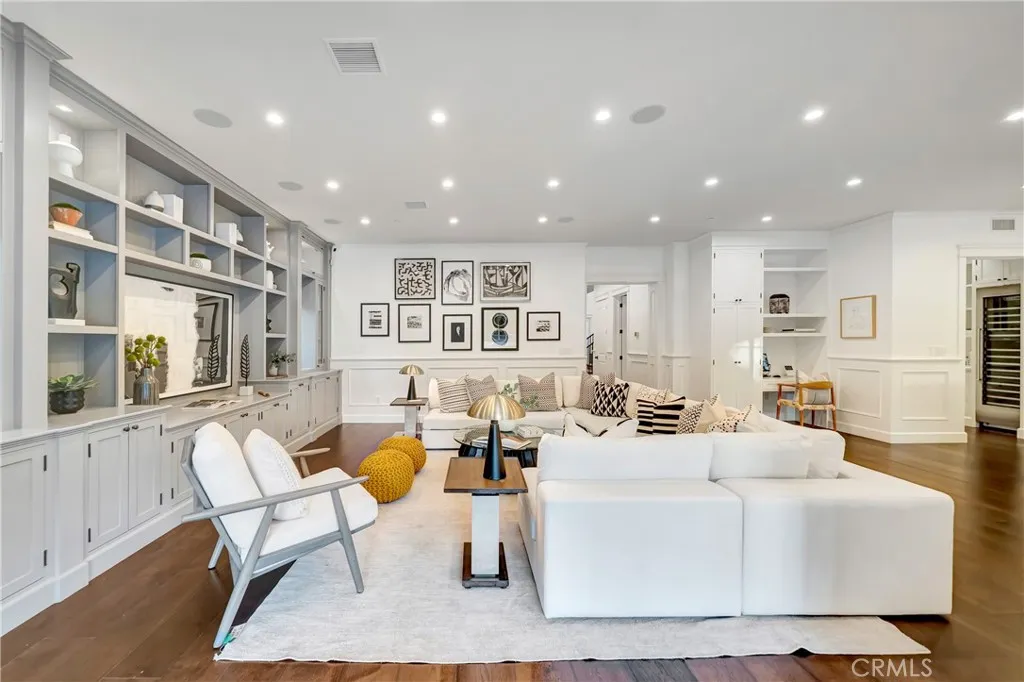 4821 Oak Park, Encino, California 91316 home-pic-13