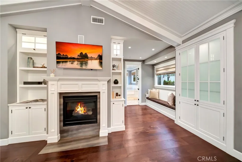 4821 Oak Park, Encino, California 91316 home-pic-32