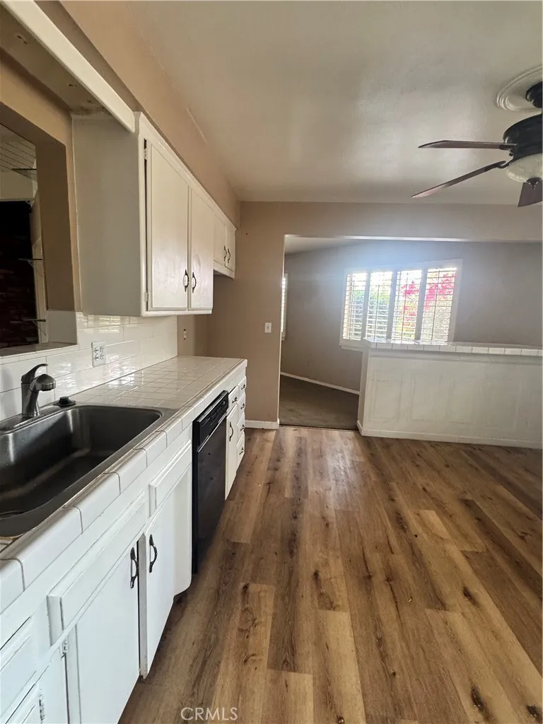 2866 Anna, Riverside, California 92506 home-pic-8