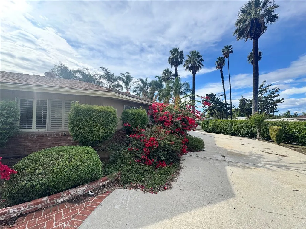 2866 Anna, Riverside, California 92506 home-pic-1