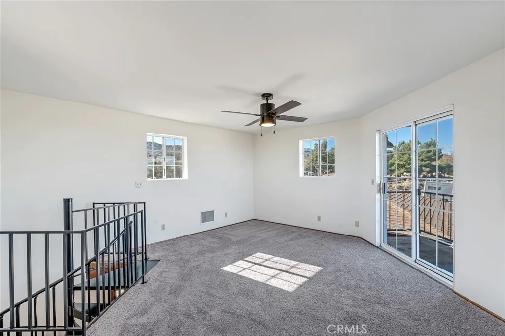 8325 Johnson Road, Phelan, California 92371 home-pic-37