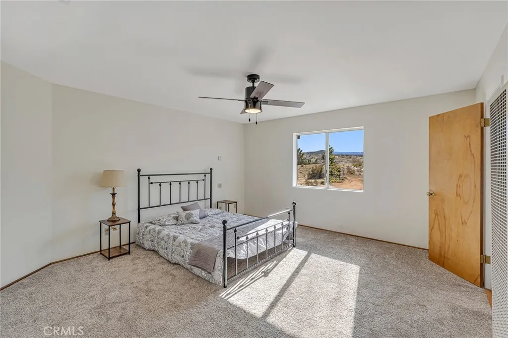 8325 Johnson Road, Phelan, California 92371 home-pic-23