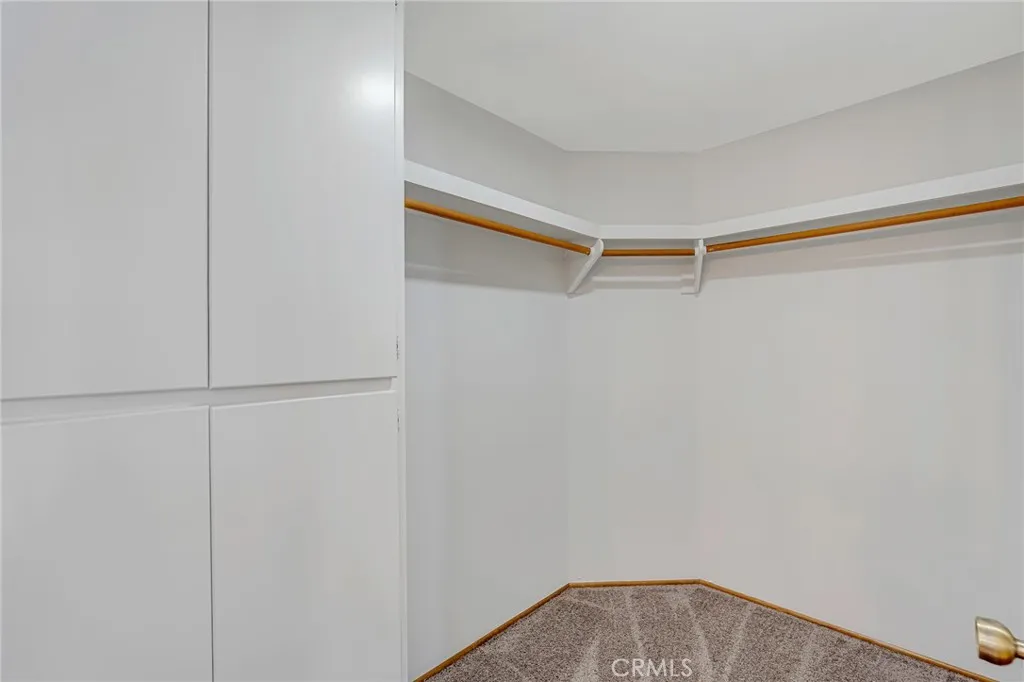 8325 Johnson Road, Phelan, California 92371 home-pic-28