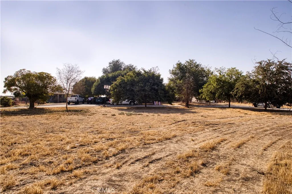 7880 S Mcmullin Grade, Fresno, California 93706 home-pic-12