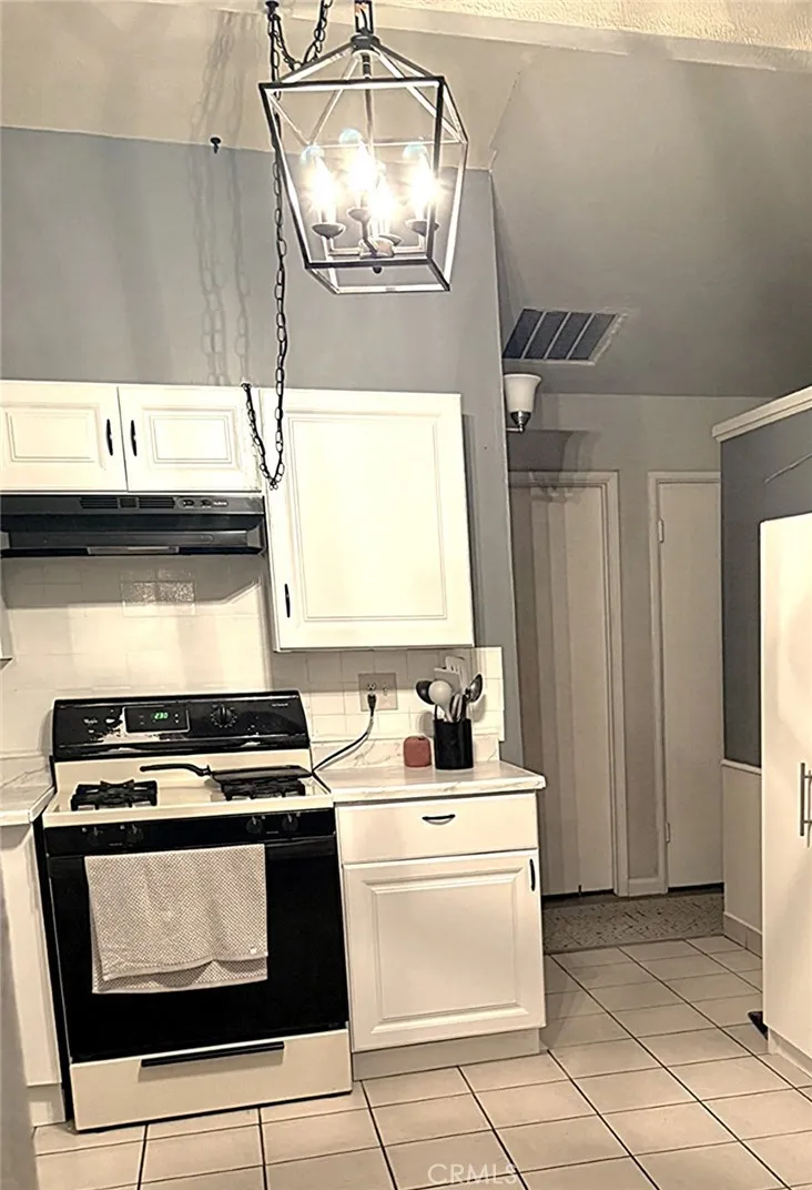 7880 S Mcmullin Grade, Fresno, California 93706 home-pic-5