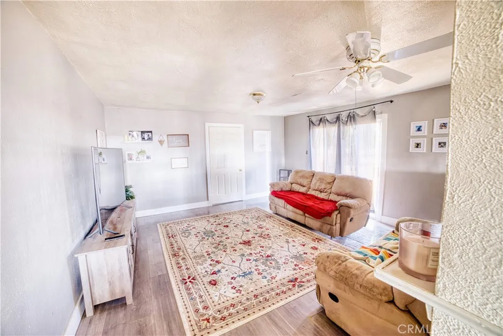 7880 S Mcmullin Grade, Fresno, California 93706 home-pic-1