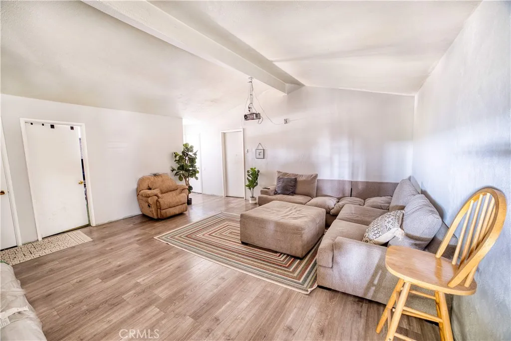 7880 S Mcmullin Grade, Fresno, California 93706 home-pic-0
