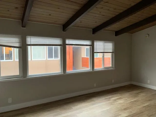 739 N Amphlett Boulevard, San Mateo, California 94401 — photo 5
