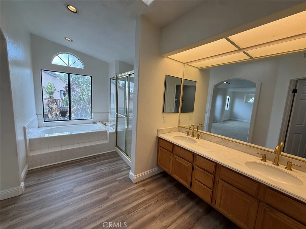 15585 Nueces Court, Moreno Valley, California 92551 home-pic-18