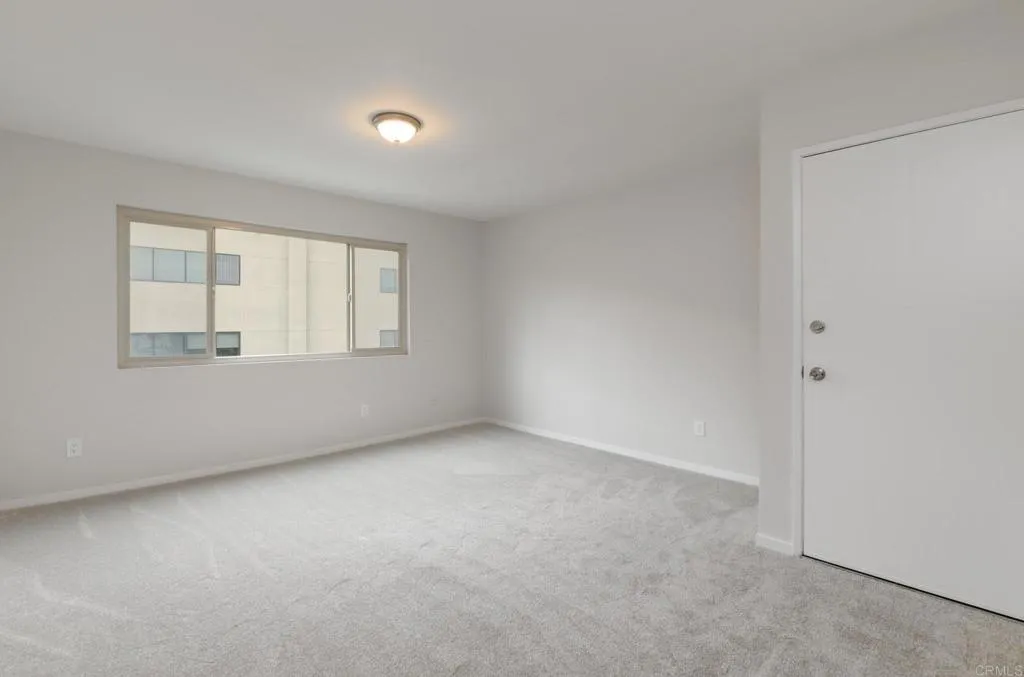 6765 Alvarado Road 10, San Diego, California 92120 home-pic-16