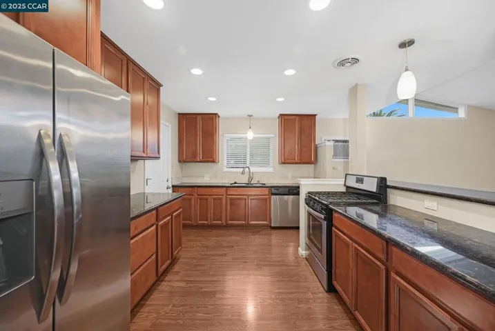 2140 Roskelley Dr, Concord, California 94519