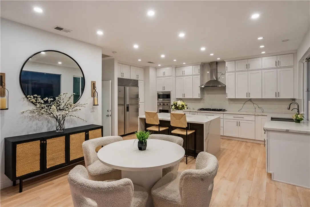 2019 Sunset Plaza Drive, Los Angeles, California 90069 home-pic-44