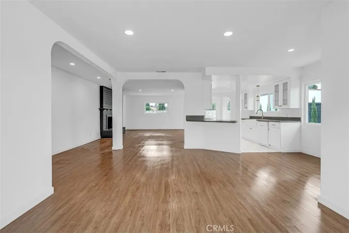 9956 La Docena Ln