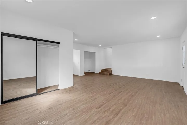 9952 La Docena Ln