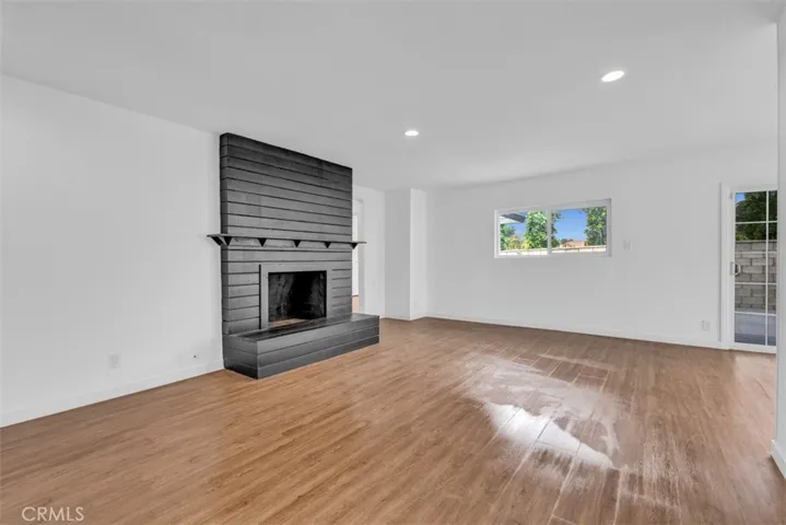 9956 La Docena Ln