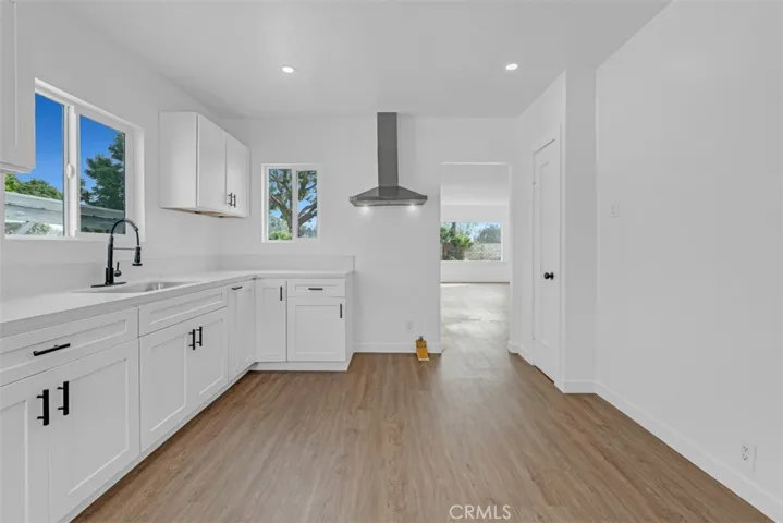 9954 La Docena Ln