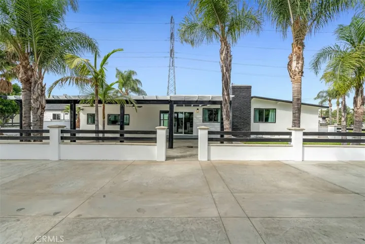 9952 La Docena Ln