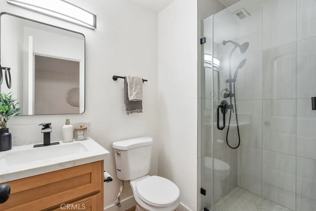 2430 Mesquite, Corona, California 92882 home-pic-20