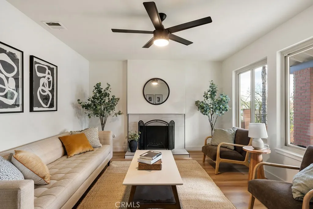 2430 Mesquite, Corona, California 92882 home-pic-4