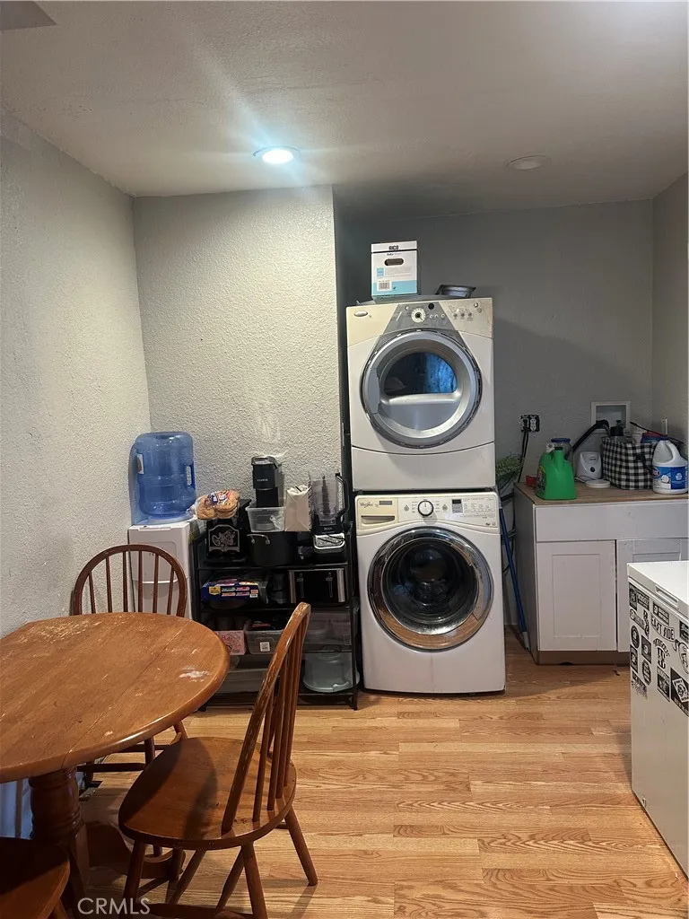 404 Sievers Avenue, Brea, California 92821 home-pic-9